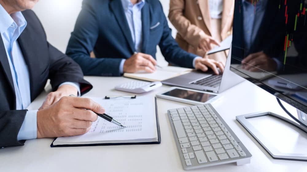 Einzelhandels Immobilien Makler vermieten verkaufen